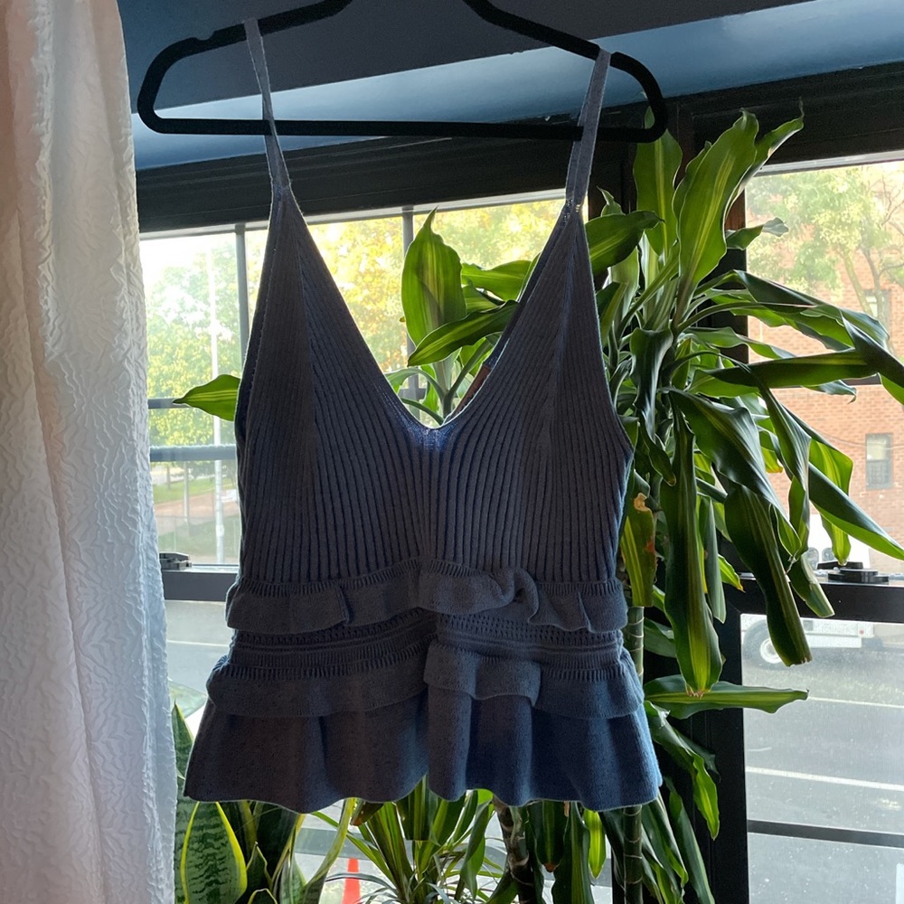 BCBGeneration Ruffle Top - Picture 4 of 4